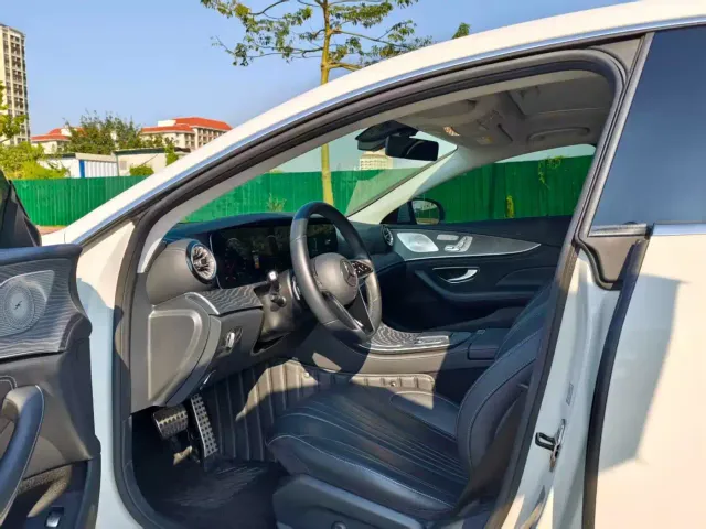 Mercedes-Benz CLS-Class — Фото автомобиля 7