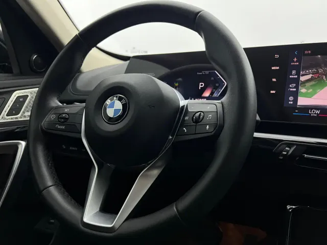 BMW X1 — Фото автомобиля 13