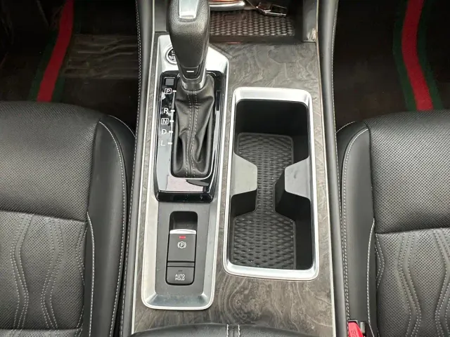 Nissan Teana — Фото автомобиля 16