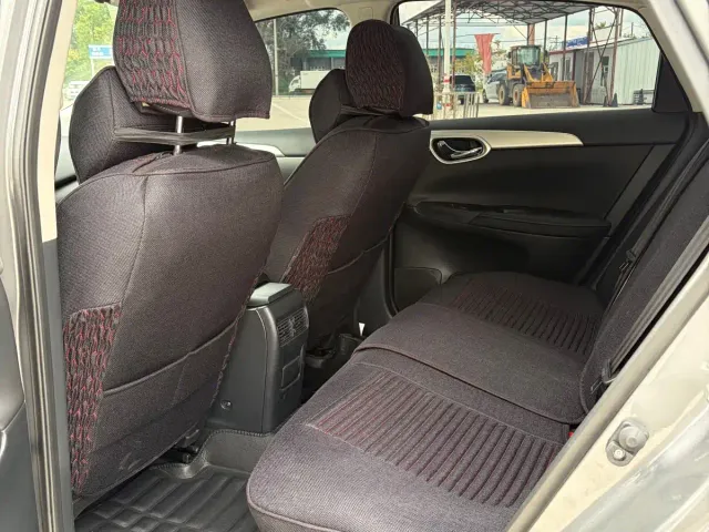 Nissan Sylphy — Фото автомобиля 6