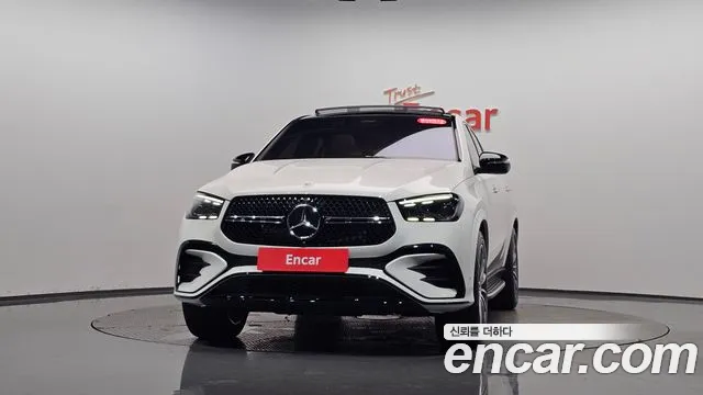 Mercedes-Benz GLE-Class — Фото автомобиля 3