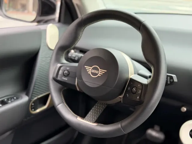 MINI Cooper — Фото автомобиля 9