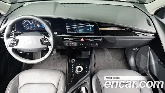 Kia Niro Niro (New) — Фото автомобиля 7