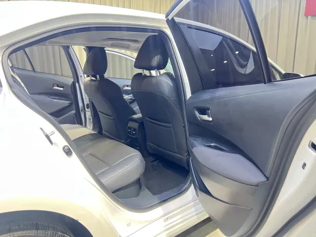 Toyota Corolla — Фото автомобиля 9