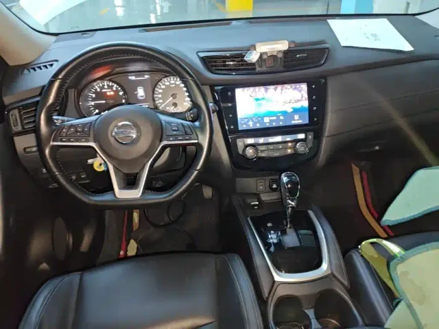 Nissan X-Trail — Фото автомобиля 9
