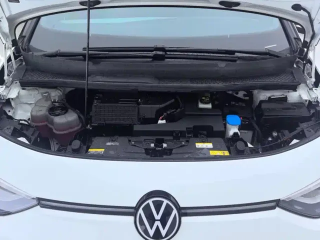 Volkswagen ID.3 — Фото автомобиля 10