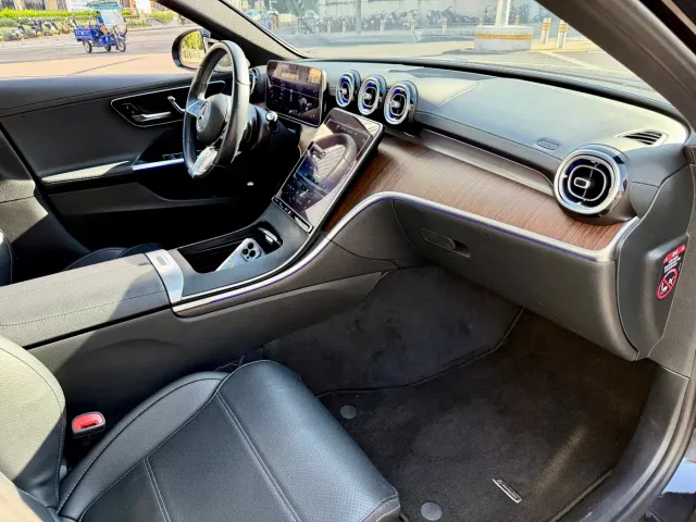 Mercedes-Benz C-Class — Фото автомобиля 19