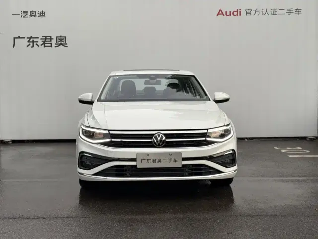 Volkswagen Bora — Фото автомобиля 2