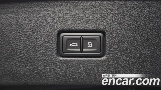 Audi Q8 50 TDI quattro Premium — Фото автомобиля 20