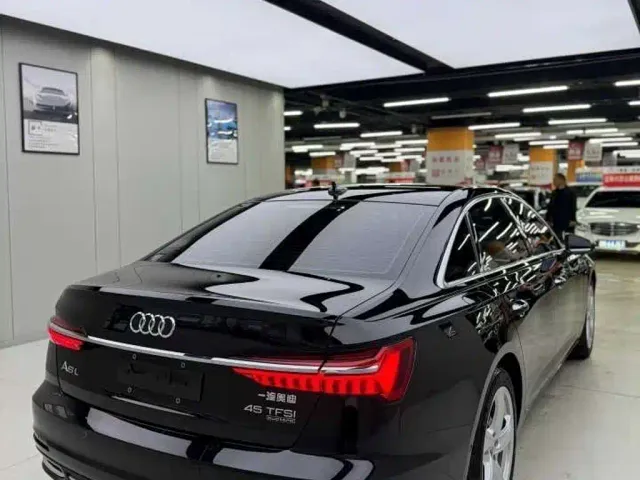 Audi A6L — Фото автомобиля 6