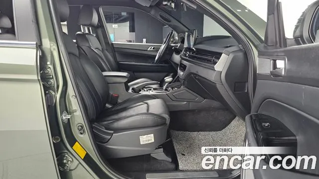 KG_Mobility_Ssangyong Rexton Новый Rexton Sport Khan Дизель 2.2 4WD — Фото автомобиля 11