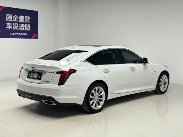 Cadillac CT5 — Фото автомобиля 4