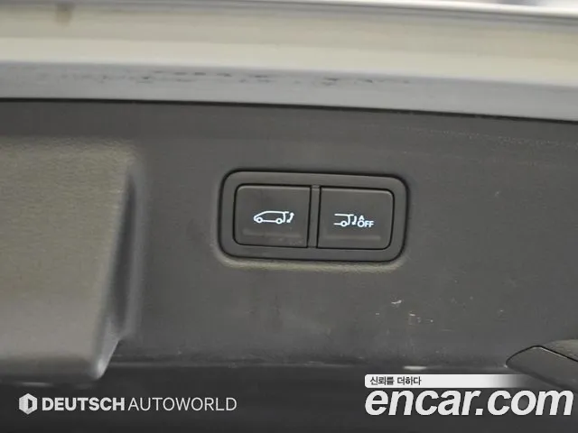 Hyundai Staria Staria 4WD Lounge 9 мест — Фото автомобиля 20