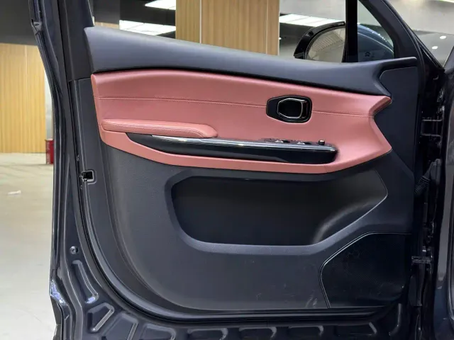 Nio EC6 — Фото автомобиля 9