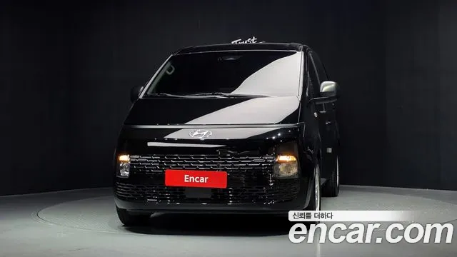 Hyundai Staria — Фото автомобиля 3