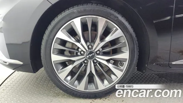Kia K8 2.5 Бензин 2WD — Фото автомобиля 5