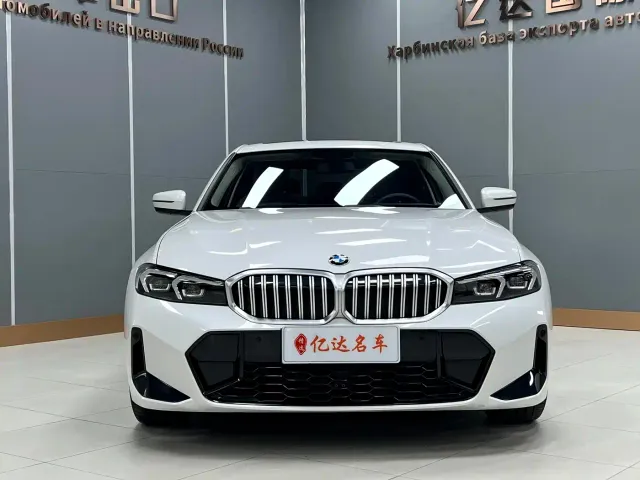 BMW 3 Series — Фото автомобиля 2