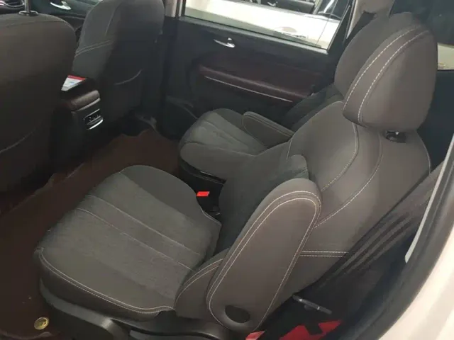 GAC Trumpchi M6 — Фото автомобиля 16