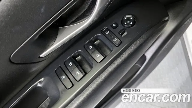 Hyundai Tucson Tucson (NX4) Дизель 2.0 2WD — Фото автомобиля 14