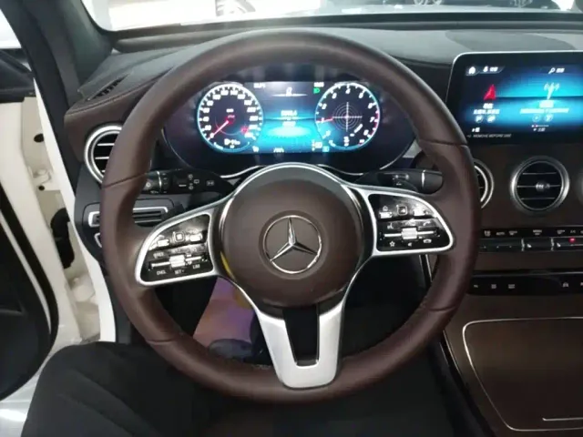 Mercedes-Benz GLC-Class — Фото автомобиля 10