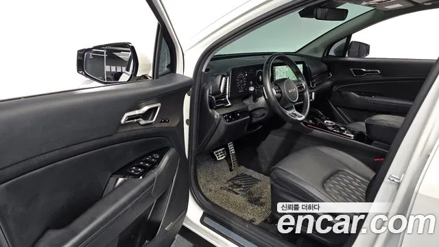 Kia Sportage Sportage 5-е поколение Бензин 1.6 турбо 2WD — Фото автомобиля 5