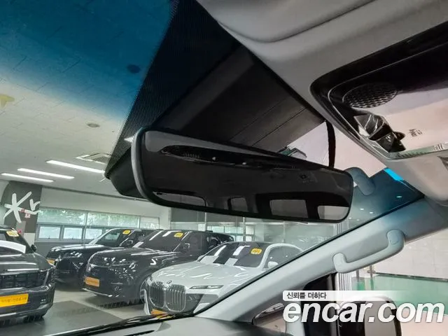 Hyundai Staria — Фото автомобиля 12