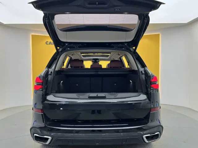 BMW X5 — Фото автомобиля 13