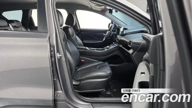 Hyundai Santa Fe Santa Fe (New) — Фото автомобиля 16