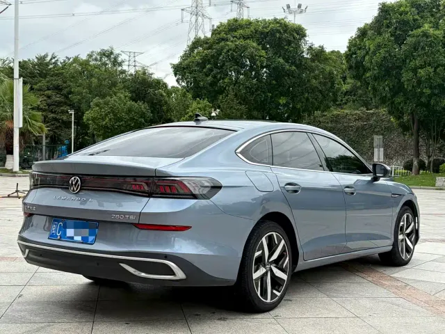 Volkswagen Lamando — Фото автомобиля 9