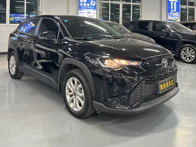 Toyota Frontlander — Фото автомобиля 3