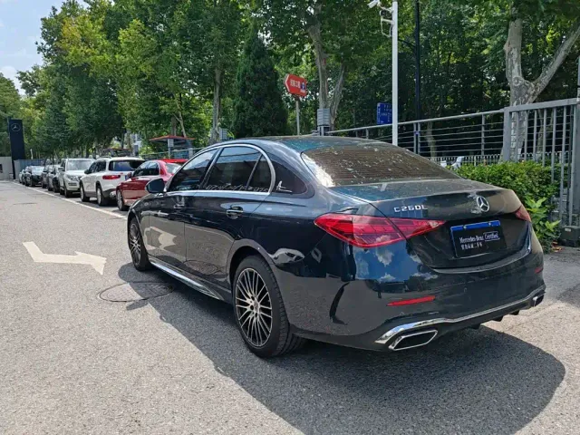 Mercedes-Benz C-Class — Фото автомобиля 3