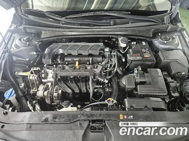 Hyundai Avante CN7 — Фото автомобиля 20