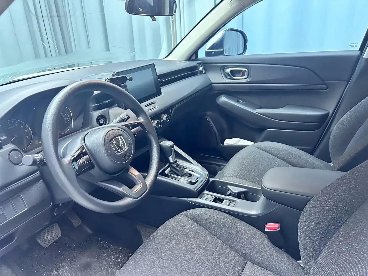 Honda Vezel 2023 1.5L CVT Elite Edition — Фото автомобиля 10