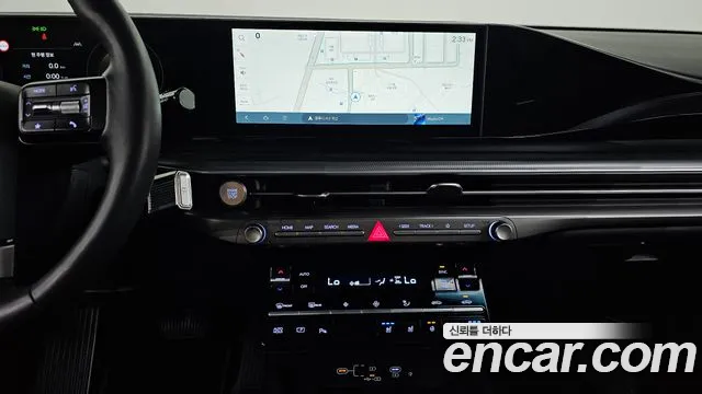 Hyundai Grandeur Grandeur (GN7) 2.5 Бензин 2WD — Фото автомобиля 12