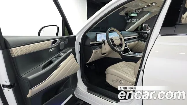 Genesis GV80 — Фото автомобиля 10