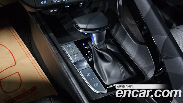 Hyundai Avante CN7 — Фото автомобиля 12
