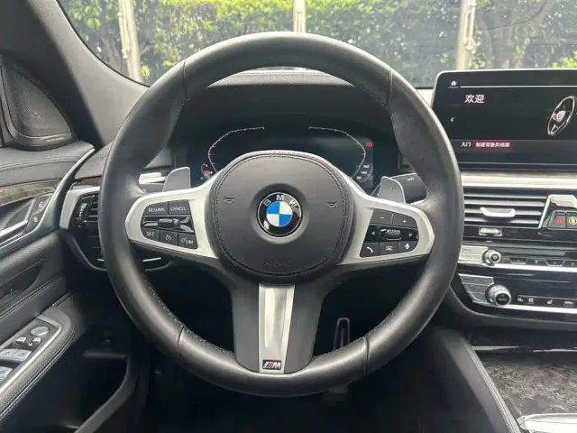 BMW 6 Series Gran Turismo — Фото автомобиля 10