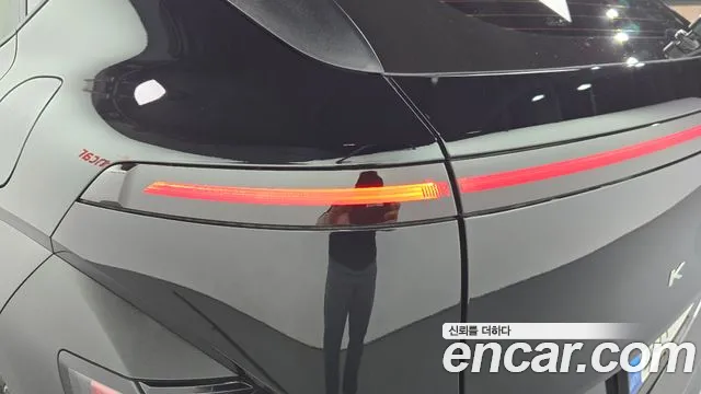Hyundai Kona — Фото автомобиля 8