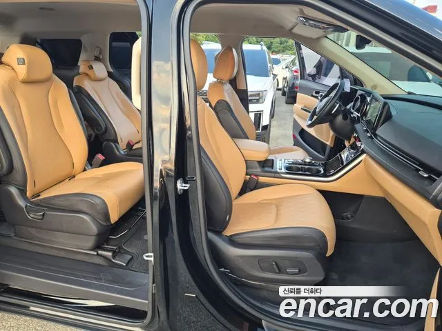 Kia Carnival 4th Gen — Фото автомобиля 12