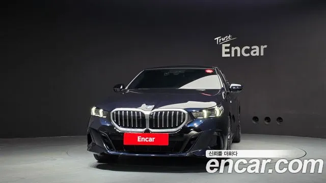 BMW 5-Series 5 серия (G60) — Фото автомобиля 3