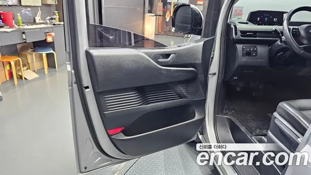 Hyundai Staria Staria Карго 5 мест — Фото автомобиля 23