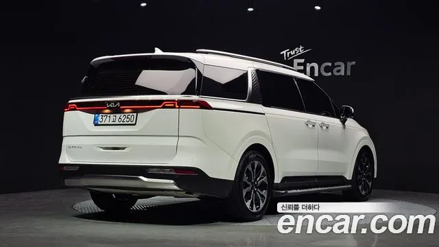 Kia Canival Carnival 4 поколение 9 мест Signature — Фото автомобиля 2