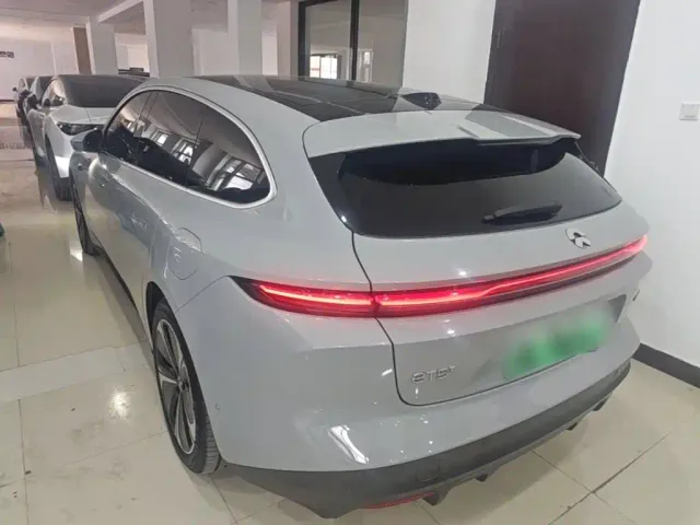 Nio ET5 Touring — Фото автомобиля 4