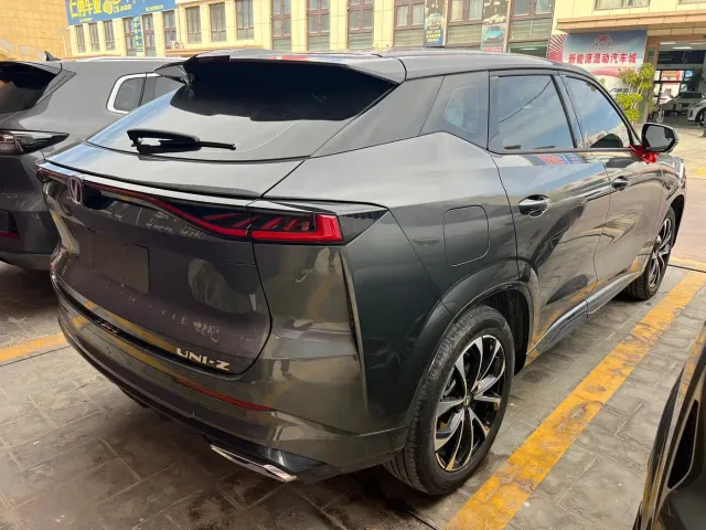 Changan UNI-Z — Фото автомобиля 8