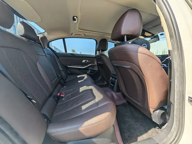 BMW i3 — Фото автомобиля 8