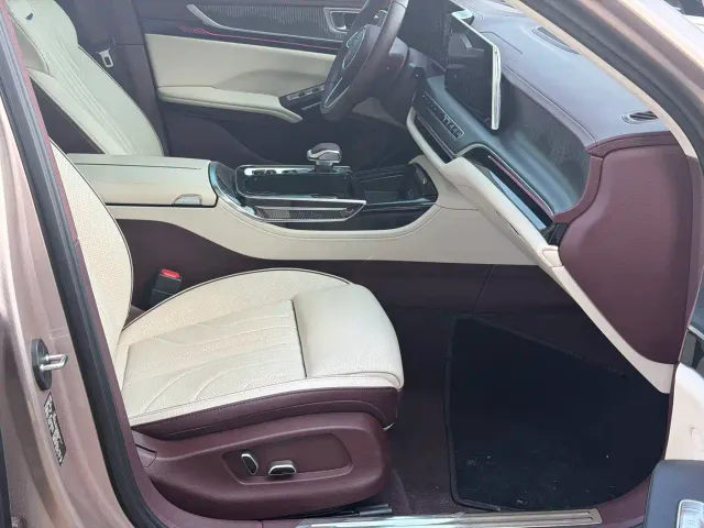 Hongqi H9 — Фото автомобиля 2