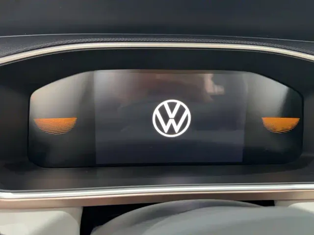 Volkswagen Tharu — Фото автомобиля 4