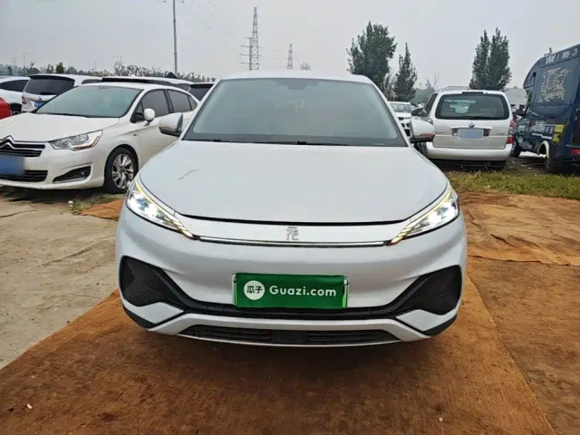 BYD Yuan PLUS — Фото автомобиля 2