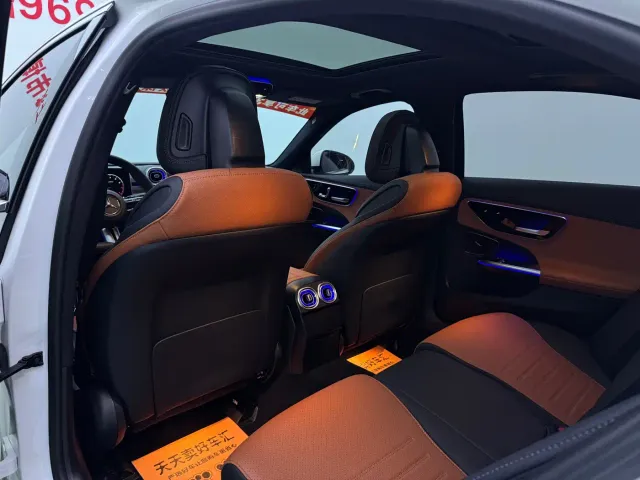 Mercedes-Benz C-Class — Фото автомобиля 6