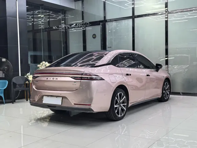 GAC Aion S Plus — Фото автомобиля 5